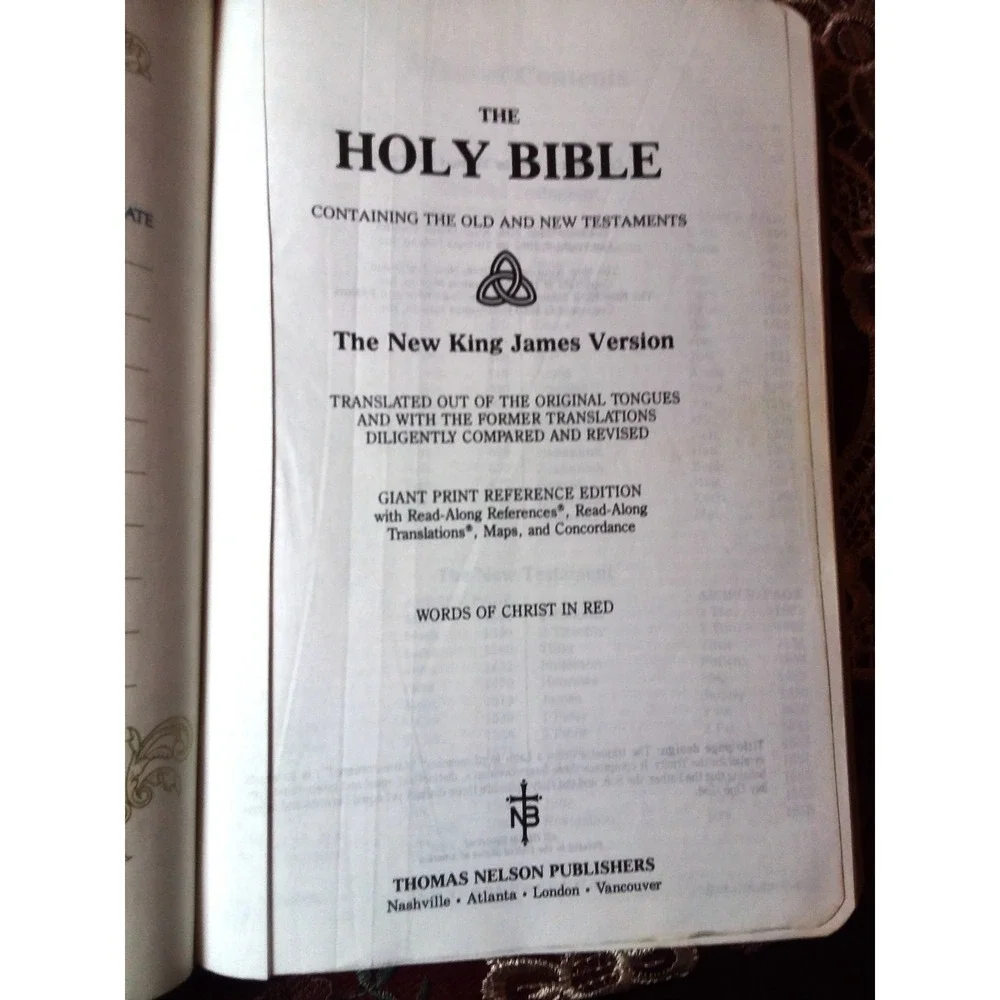 New‎ King James Version Holy Bible Wine Color Leather GIANT PRINT
